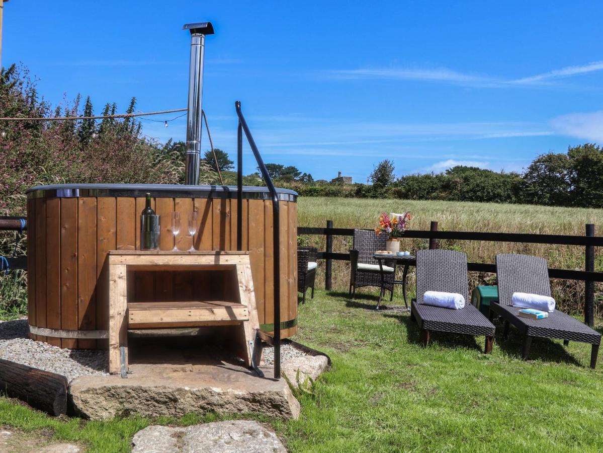 Bosulla Shepherds Hut Penzance Zewnętrze zdjęcie